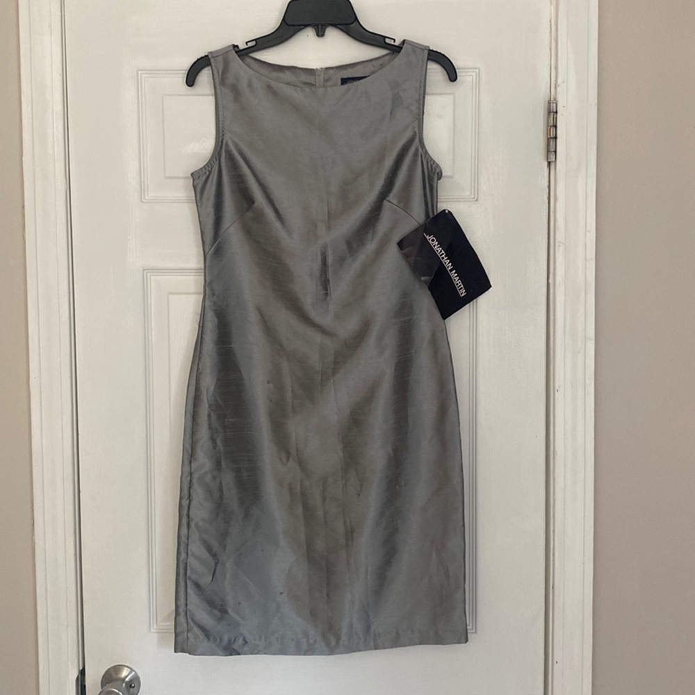 Metallic silver brand new short dress.